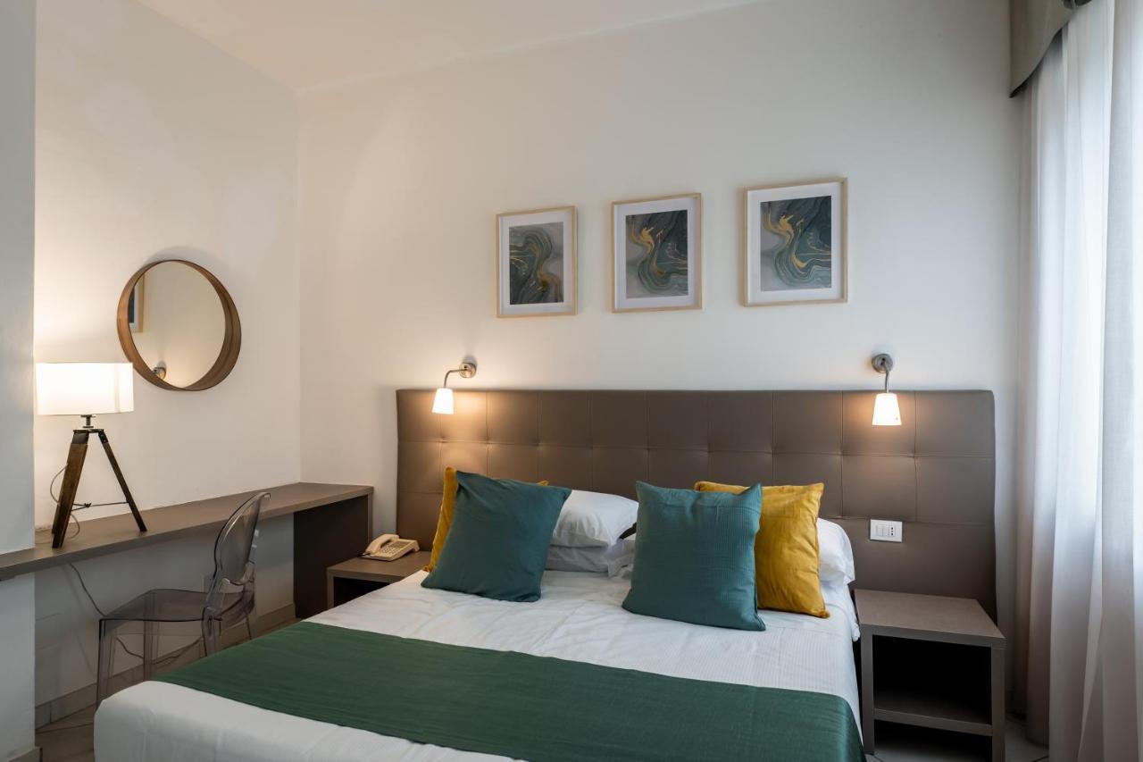 Hotel Continental 세니갈리아 외부 사진