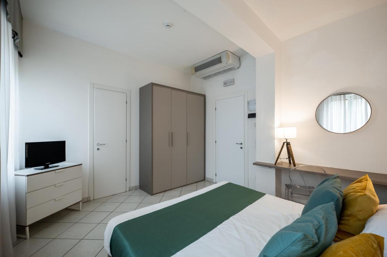 Hotel Continental 세니갈리아 외부 사진