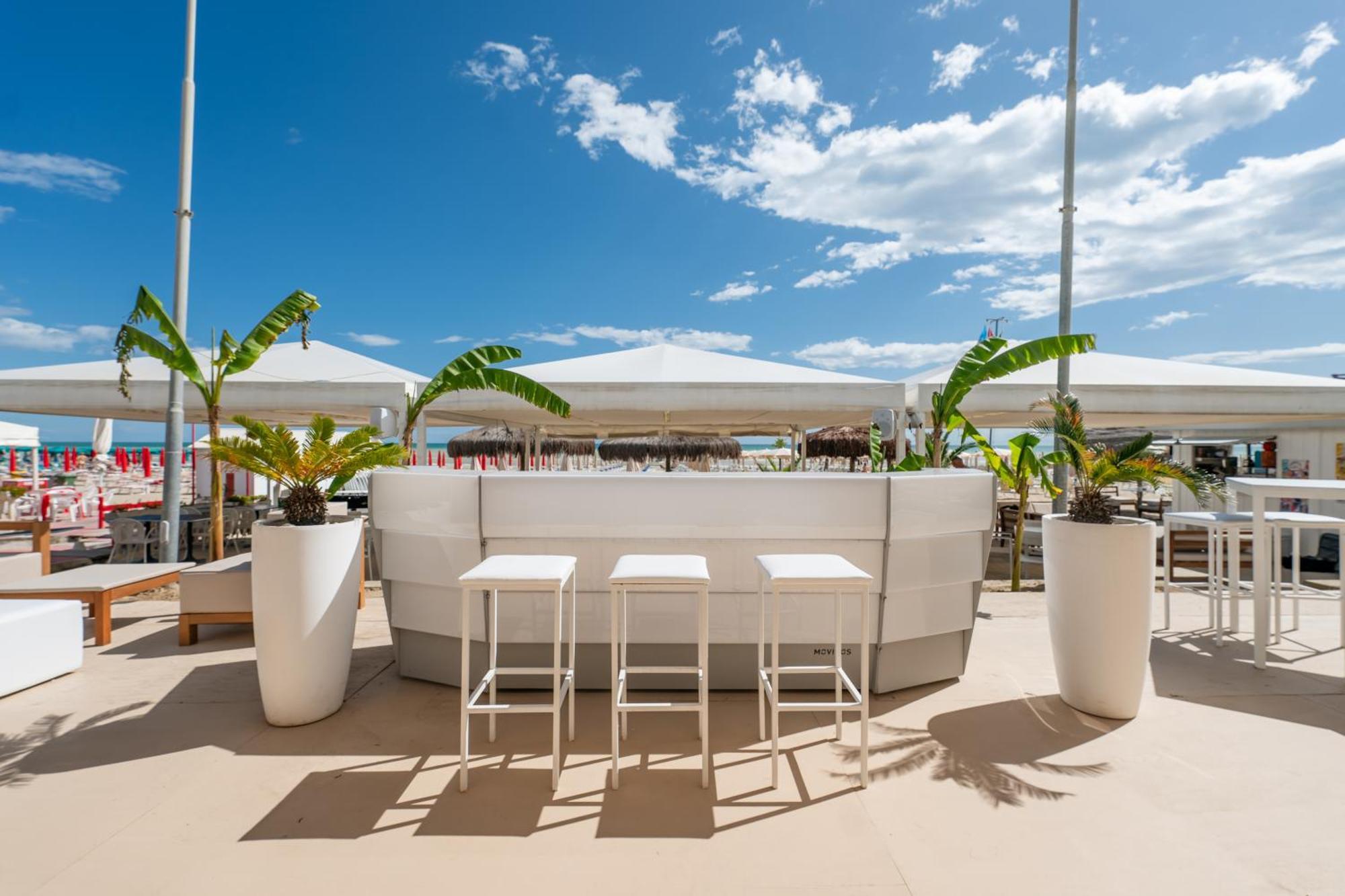 Hotel Continental 세니갈리아 외부 사진